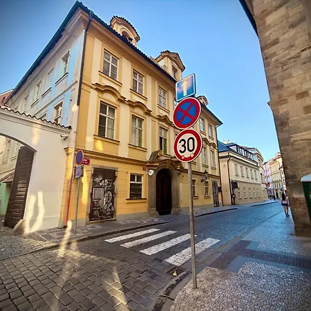 Charles Bridge, Old Town3 Min Walk Private C *